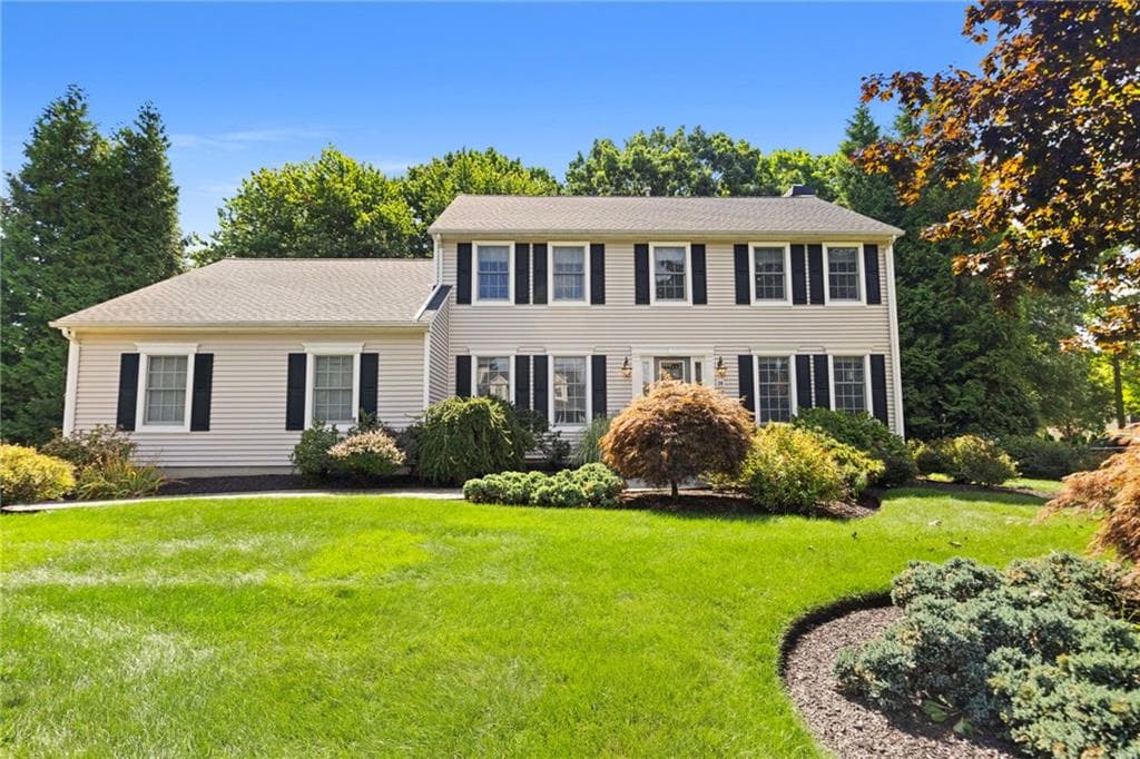 38 Lindsay Lane