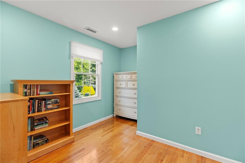 Single Family Residence at 38 Lindsay Lane, Cranston, photo 40 of 50