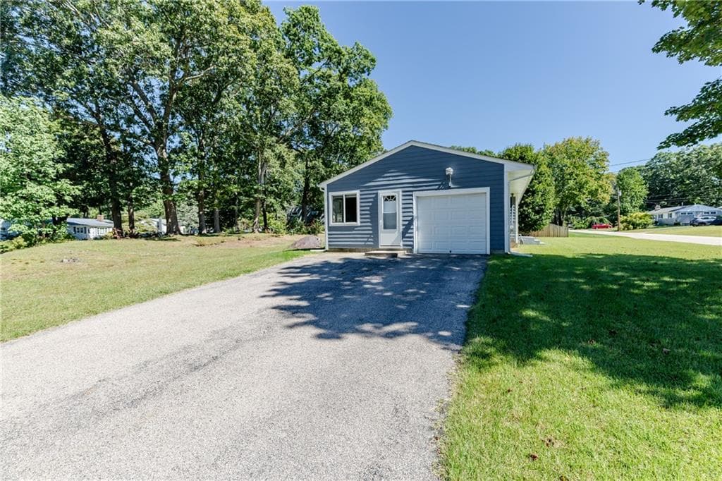 Single Family Residence at 116 Heritage Road, North Kingstown, photo 23 of 24