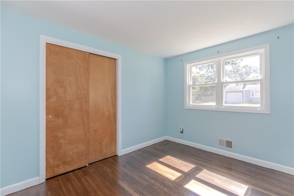 Single Family Residence at 116 Heritage Road, North Kingstown, photo 16 of 24