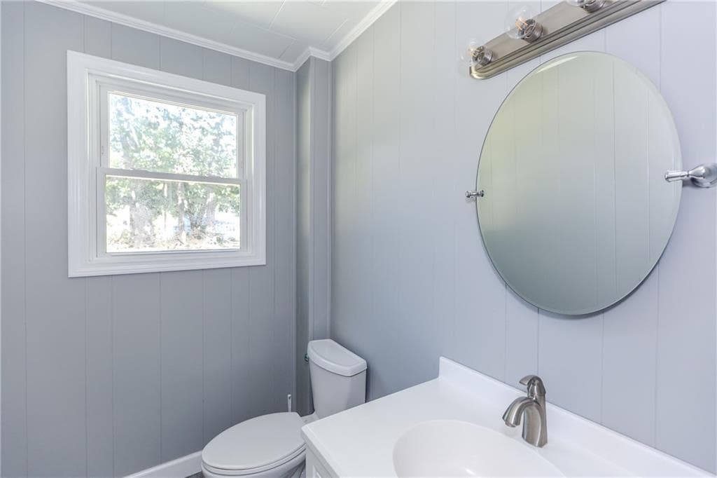 Single Family Residence at 116 Heritage Road, North Kingstown, photo 12 of 24