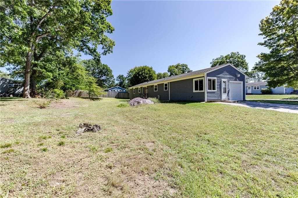 Single Family Residence at 116 Heritage Road, North Kingstown, photo 22 of 24