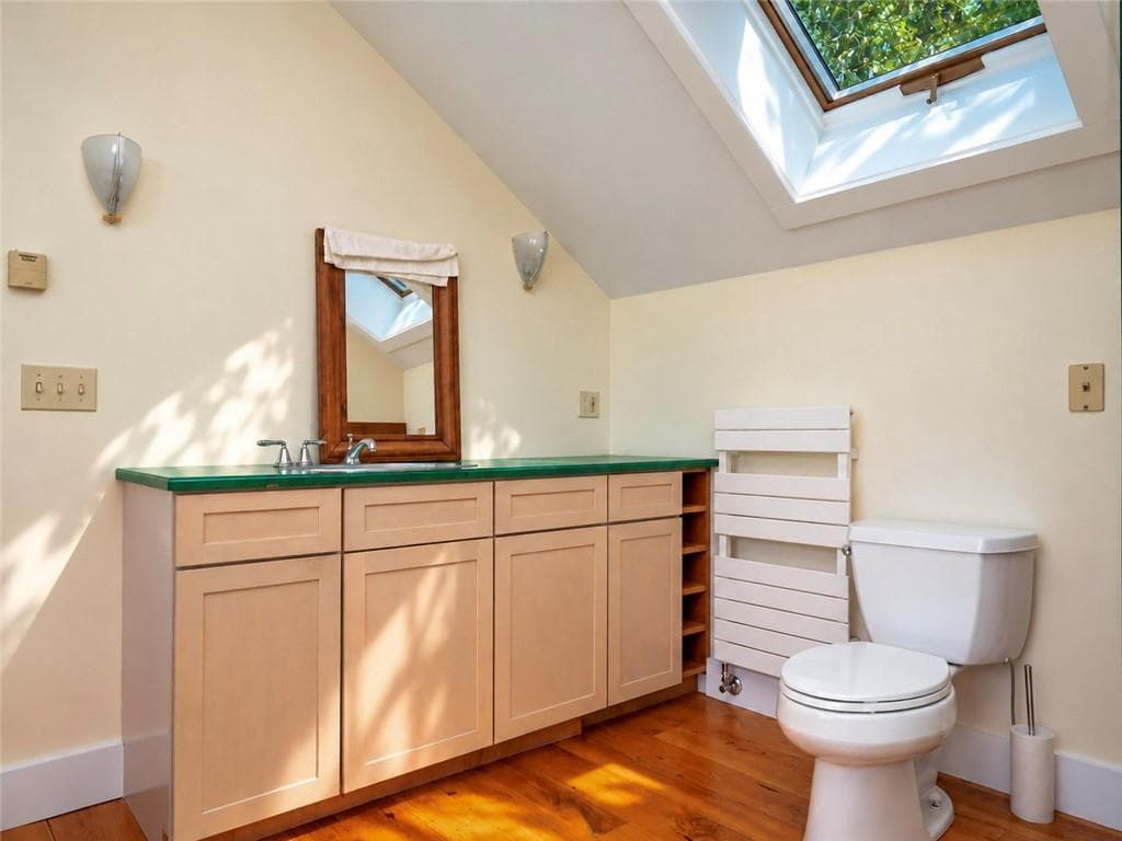 Single Family Residence at 210 Ferry Road, North Kingstown, photo 20 of 36