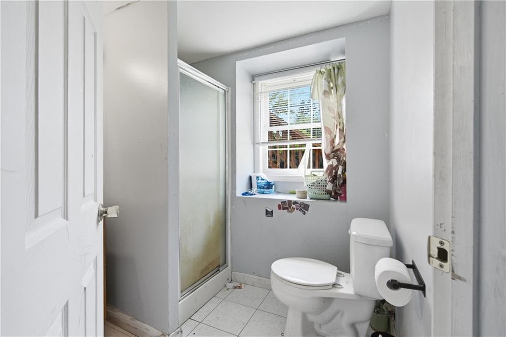 Single Family Residence at 71 Clemence Street, Cranston, photo 6 of 12