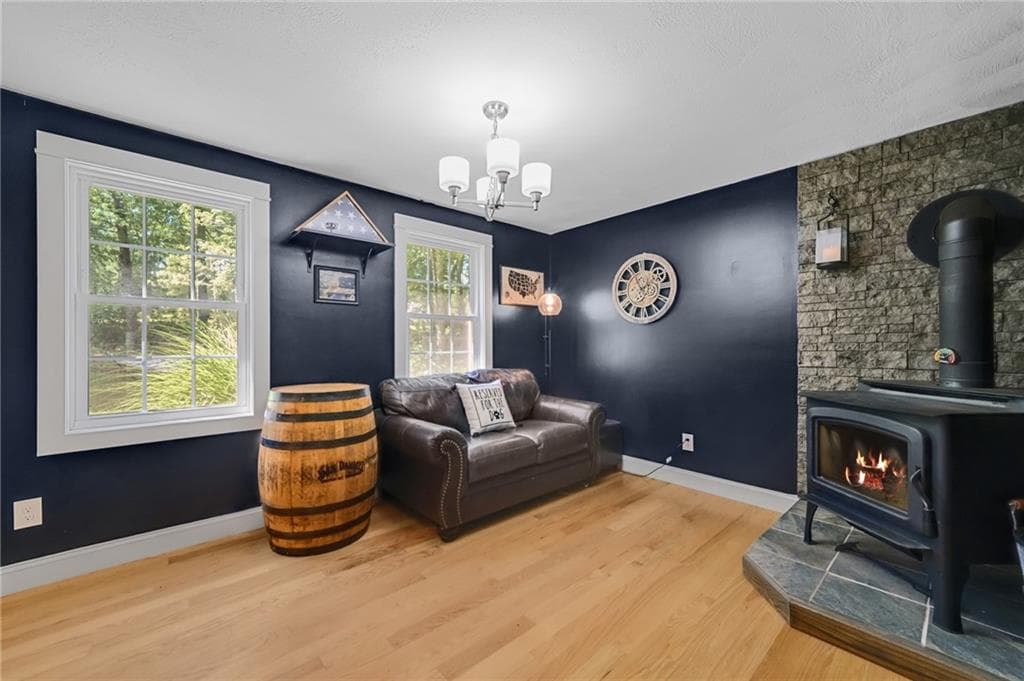 Single Family Residence at 118 Woodville Alton Road, Hopkinton, photo 13 of 41
