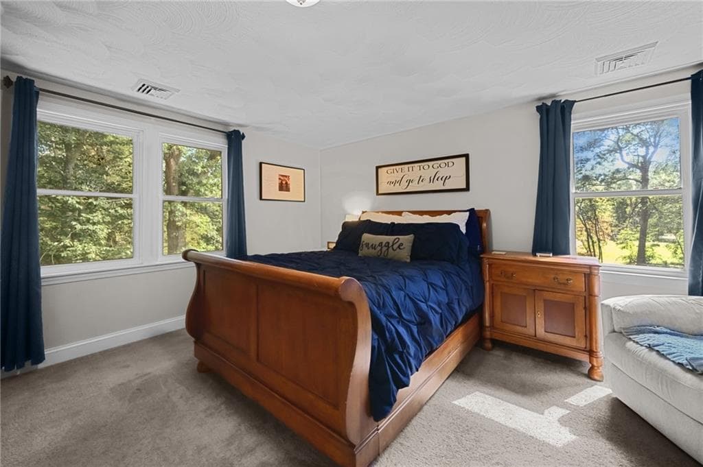 Single Family Residence at 118 Woodville Alton Road, Hopkinton, photo 16 of 41