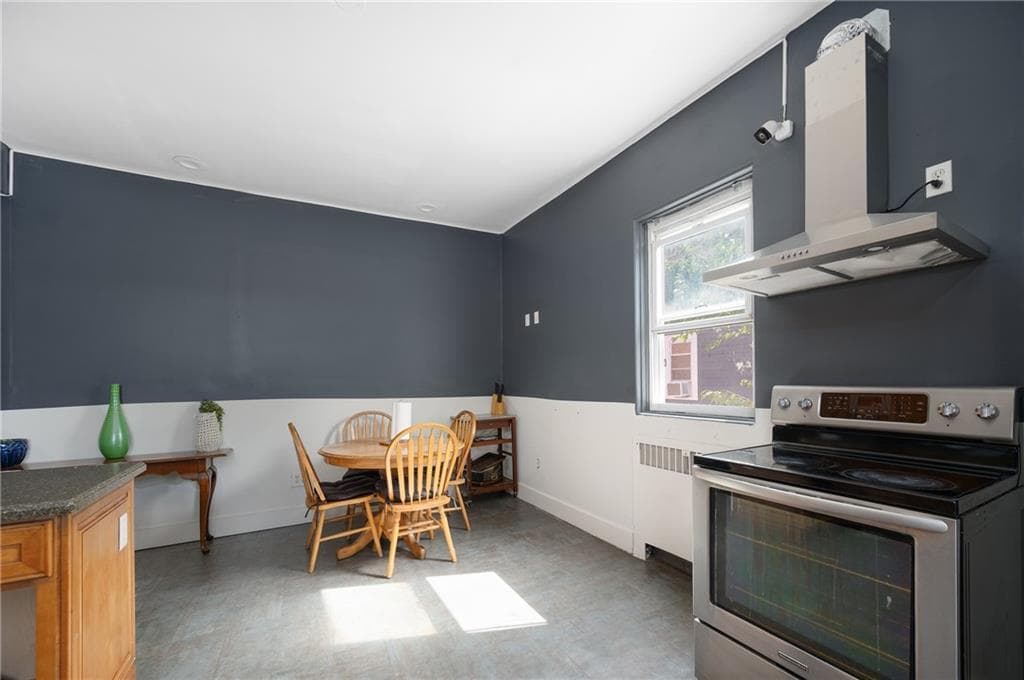 Multi Family at 67 Ridge Street, Providence, photo 15 of 29