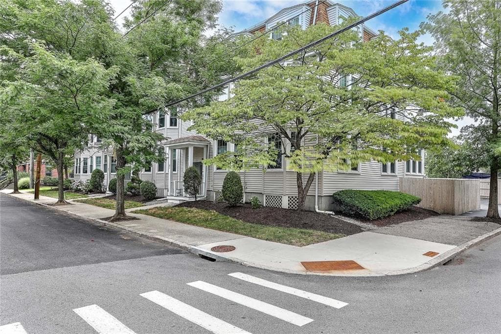 Condominium at 8 Slocum Street UNIT 17, Providence, photo 2 of 39