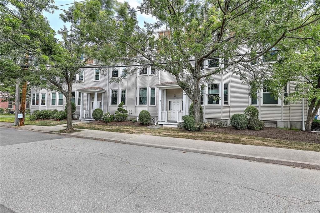 Condominium at 8 Slocum Street UNIT 17, Providence, photo 3 of 39