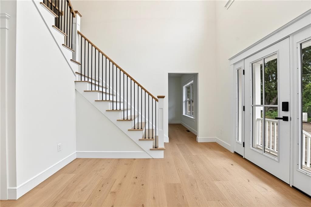 Single Family Residence at 26 Carpenter Avenue, Barrington, photo 17 of 40