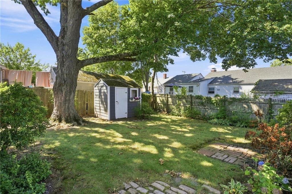 Single Family Residence at 141 Rosemere Road, Pawtucket, photo 35 of 36