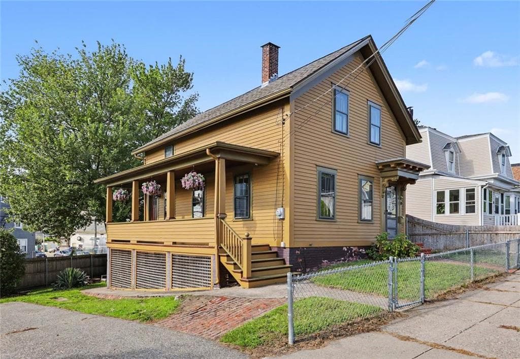 14 Webb Street