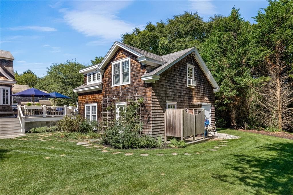 Single Family Residence at 14 Bay View Road, Charlestown, photo 6 of 50