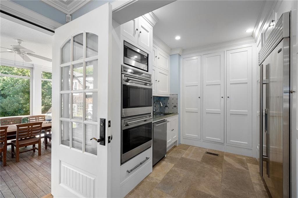 Single Family Residence at 14 Bay View Road, Charlestown, photo 21 of 50