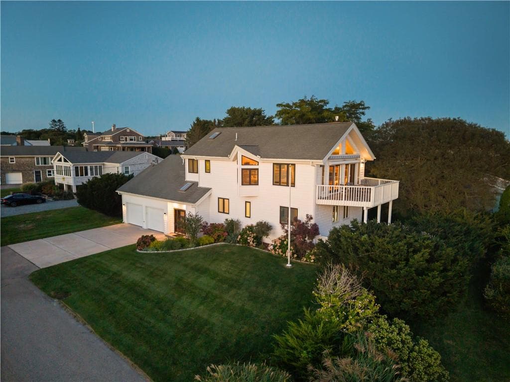 16 Larch Avenue