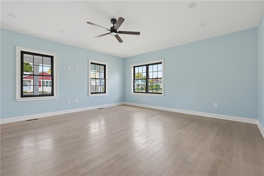 Single Family Residence at 38 Ashburne Street, Pawtucket, photo 19 of 43