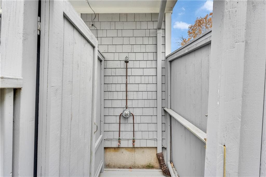 Single Family Residence at 89 Spice Bush Trail, Narragansett, photo 22 of 29