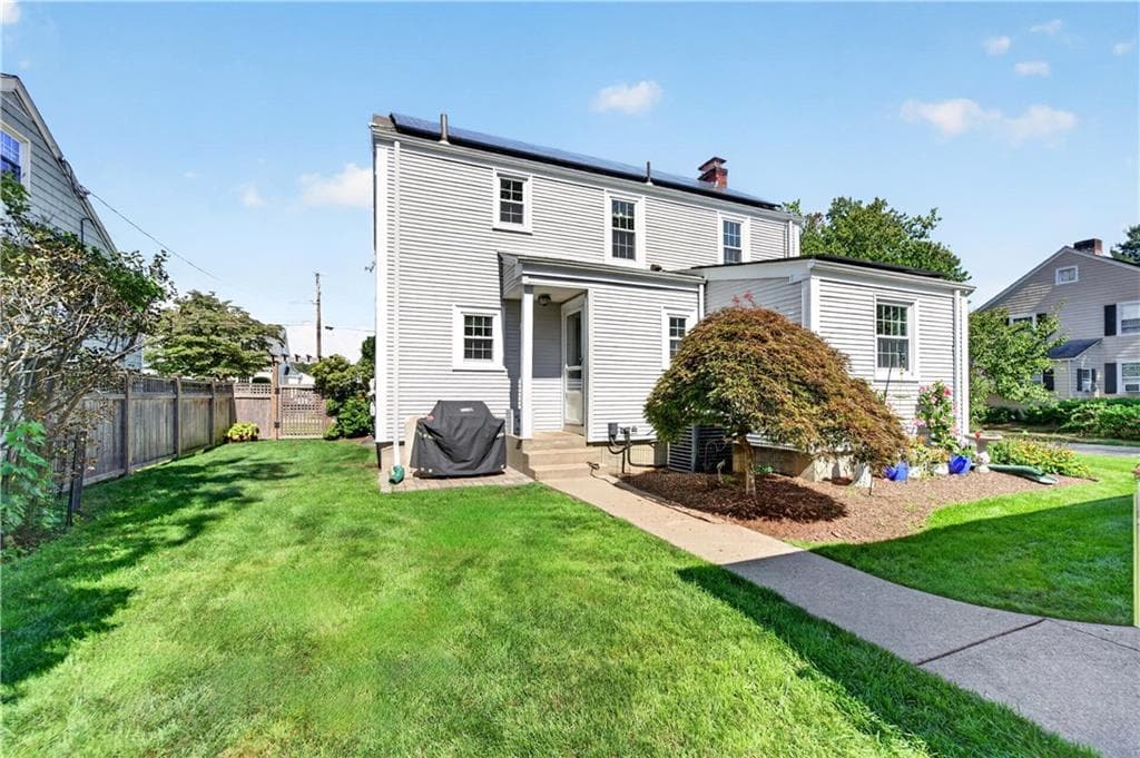 Single Family Residence at 87 Miller Avenue, East Providence, photo 32 of 43
