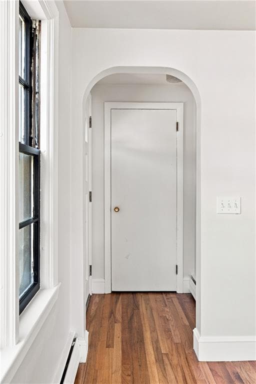 Single Family Residence at 274 Whitford Avenue, Providence, photo 4 of 25