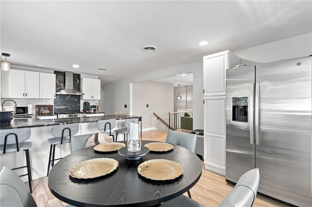 Single Family Residence at 6 Flanders Street, Johnston, photo 14 of 35