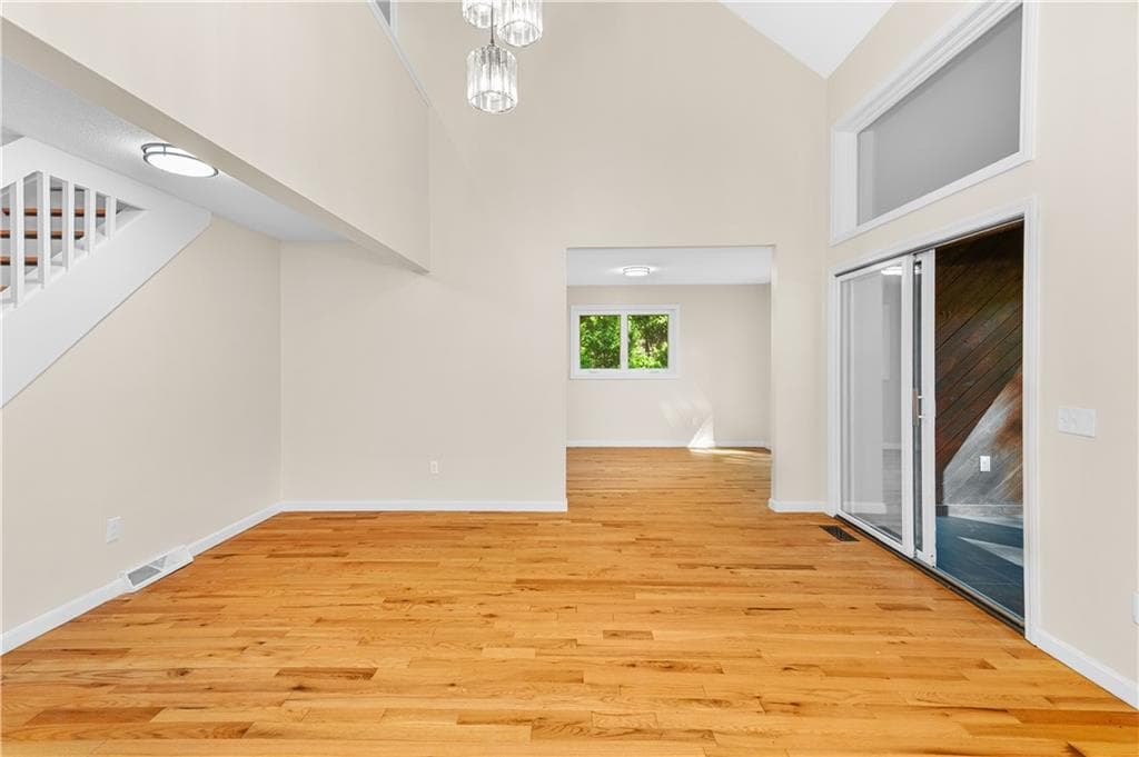 Single Family Residence at 6 Acacia Court, Coventry, photo 15 of 32