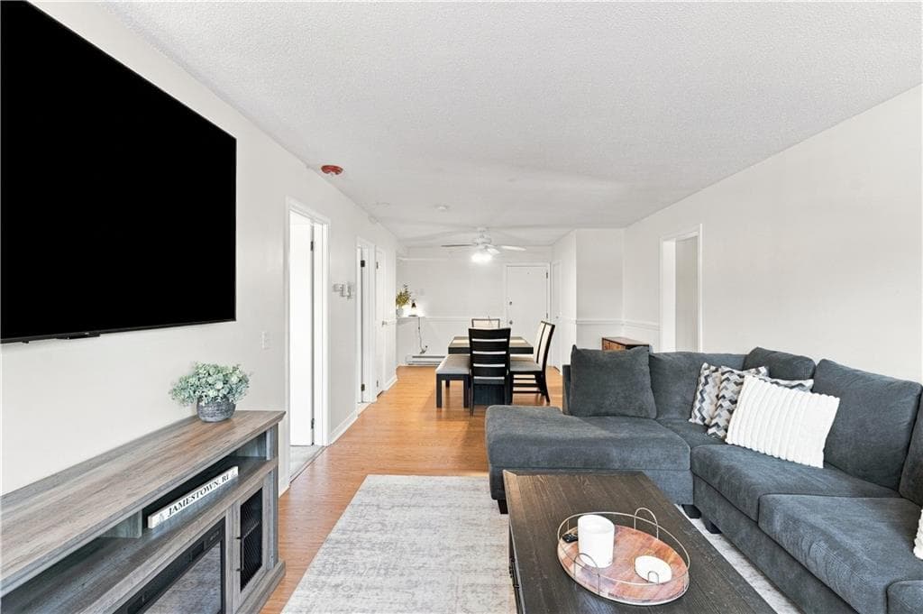 Condominium at 5 Apple Valley Parkway UNIT 12, Smithfield, photo 27 of 37