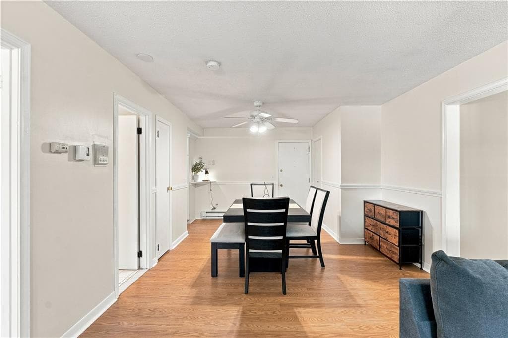 Condominium at 5 Apple Valley Parkway UNIT 12, Smithfield, photo 28 of 37