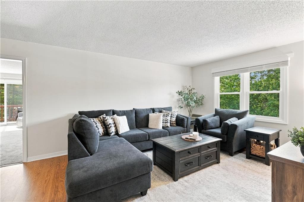Condominium at 5 Apple Valley Parkway UNIT 12, Smithfield, photo 25 of 37