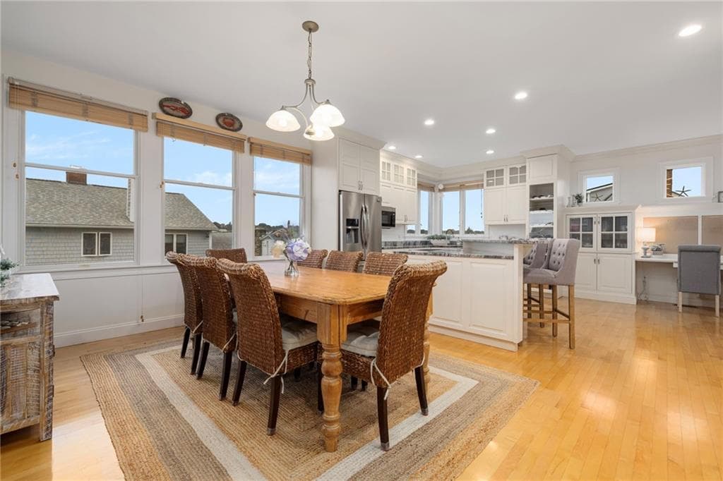 Single Family Residence at 255 Bonnet Point Road, Narragansett, photo 16 of 50