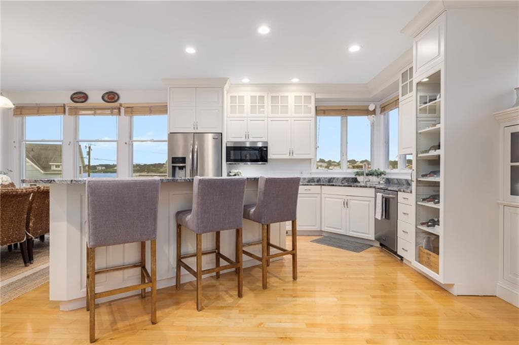 Single Family Residence at 255 Bonnet Point Road, Narragansett, photo 18 of 50