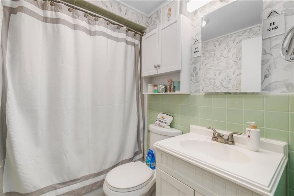 Condominium at 400 Narragansett Parkway UNIT West A 11, Warwick, photo 19 of 36