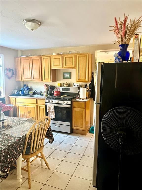 Multi Family at 49 51 Trenton Street, Providence, photo 12 of 50