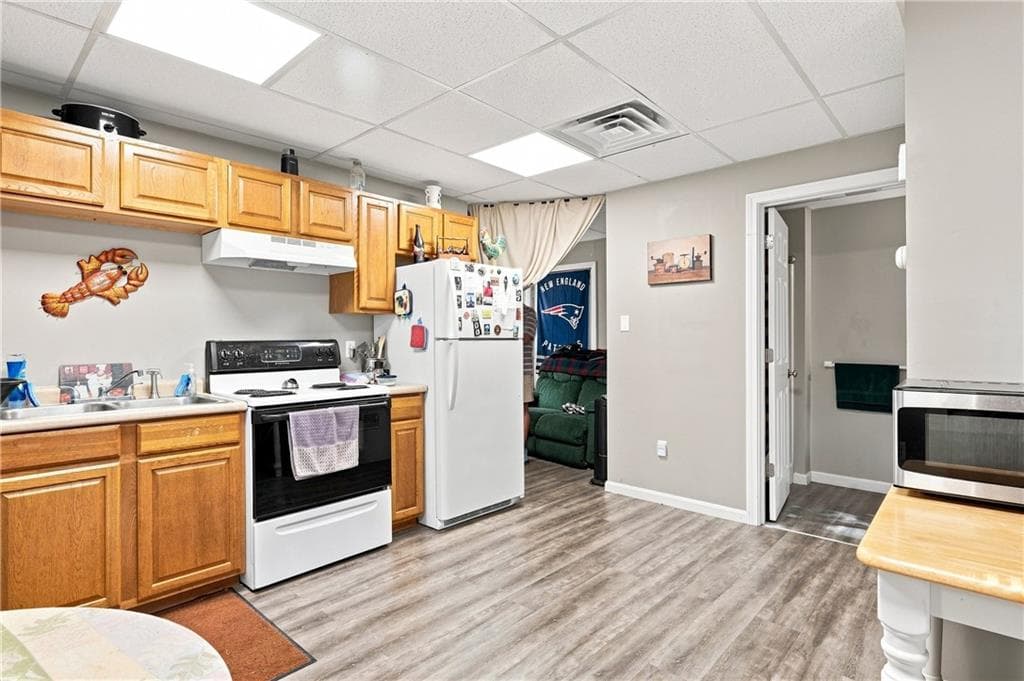 Commercial at 168 Rockland Avenue, Woonsocket, photo 23 of 45