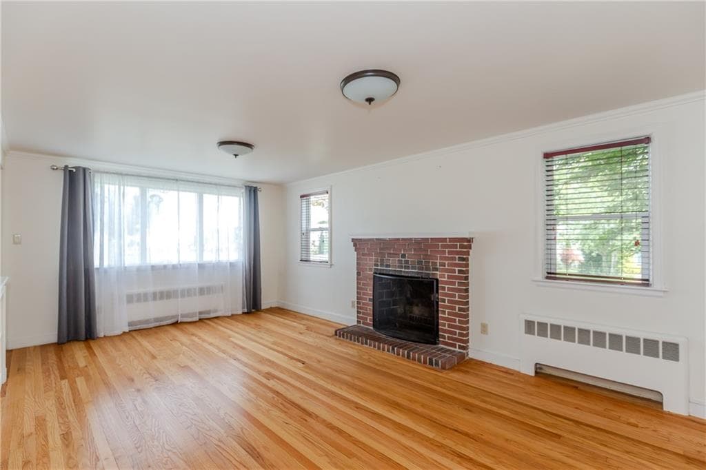 Single Family Residence at 6 Restwood Road, Cranston, photo 15 of 42