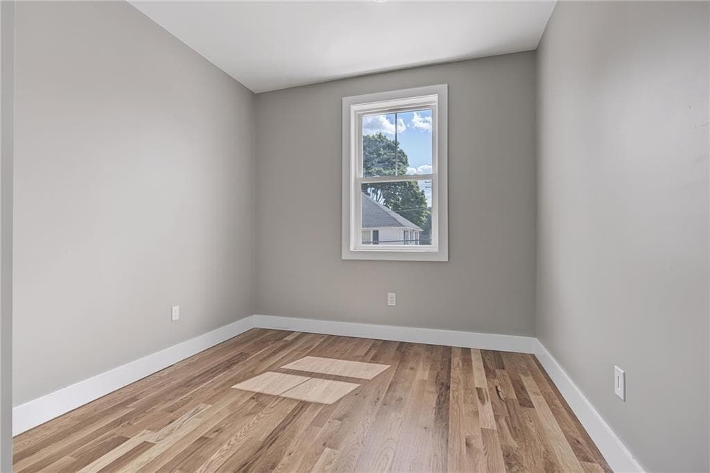 Condominium at 4 Rounds Avenue, East Providence, photo 24 of 32
