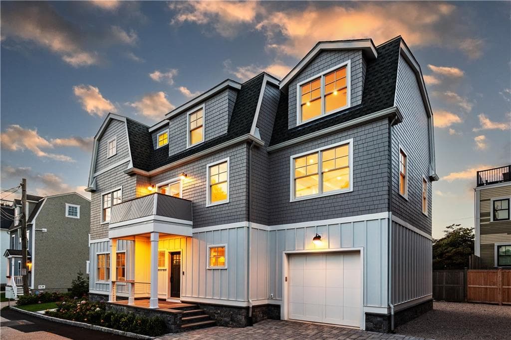 Single Family Residence at 6 Sharon Court, Newport, photo 3 of 50
