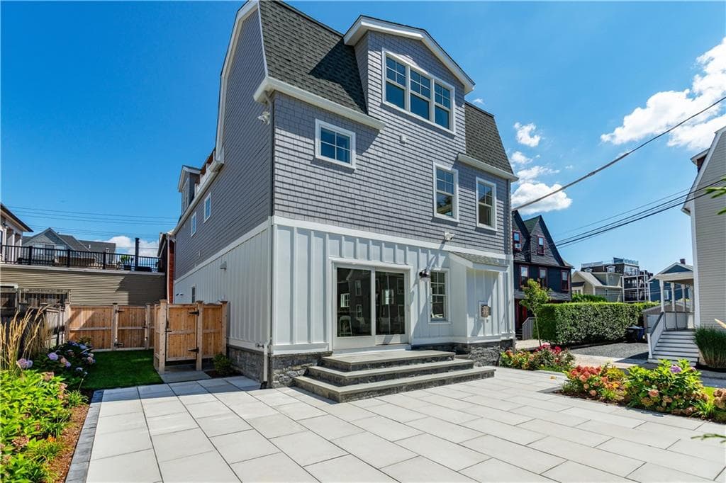 Single Family Residence at 6 Sharon Court, Newport, photo 44 of 50