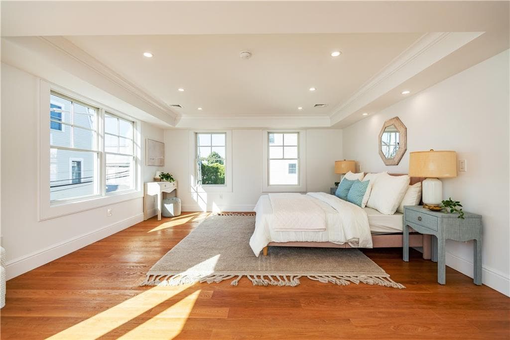 Single Family Residence at 6 Sharon Court, Newport, photo 29 of 50