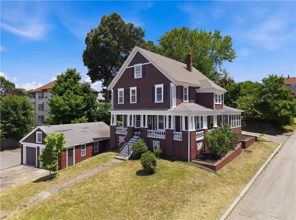 Single Family Residence at 430 Cumberland Hill Road, Woonsocket, photo 27 of 36