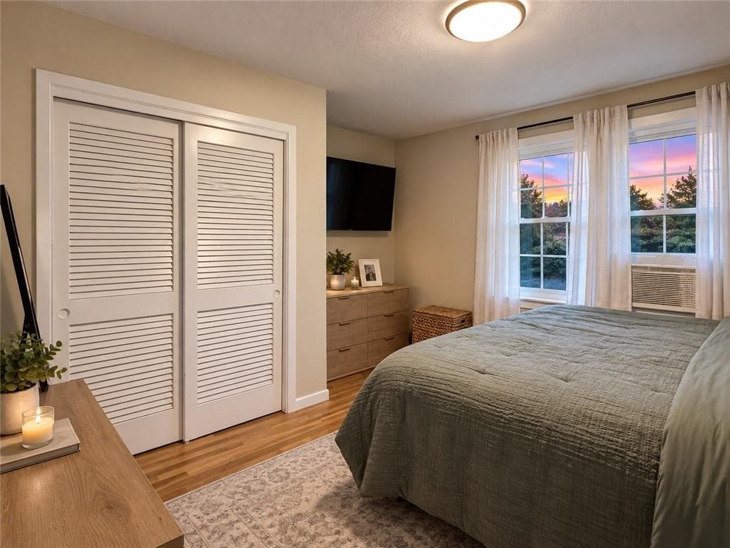 Single Family Residence at 534 Blackrock Road, Coventry, photo 7 of 17