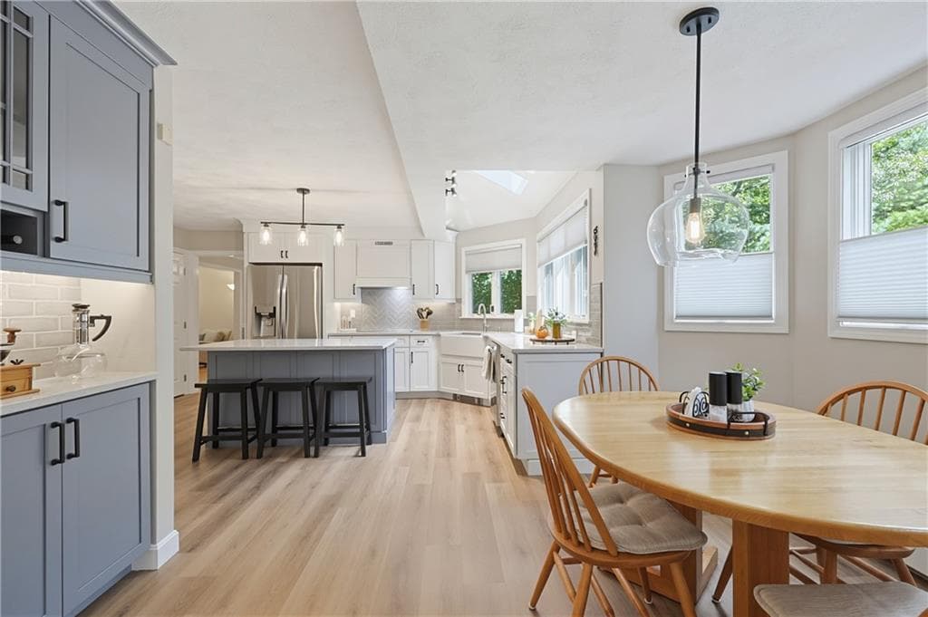 Single Family Residence at 125 Walker Street, Seekonk, photo 15 of 50