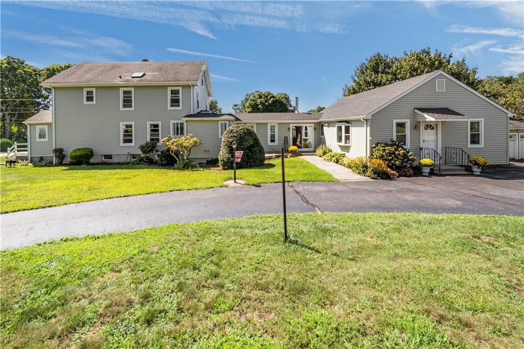 Multi Family at 6 Colonial Drive, Westerly, photo 2 of 49