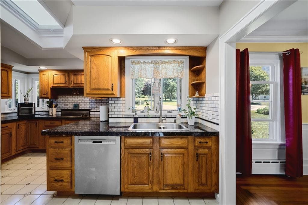 Multi Family at 6 Colonial Drive, Westerly, photo 16 of 49