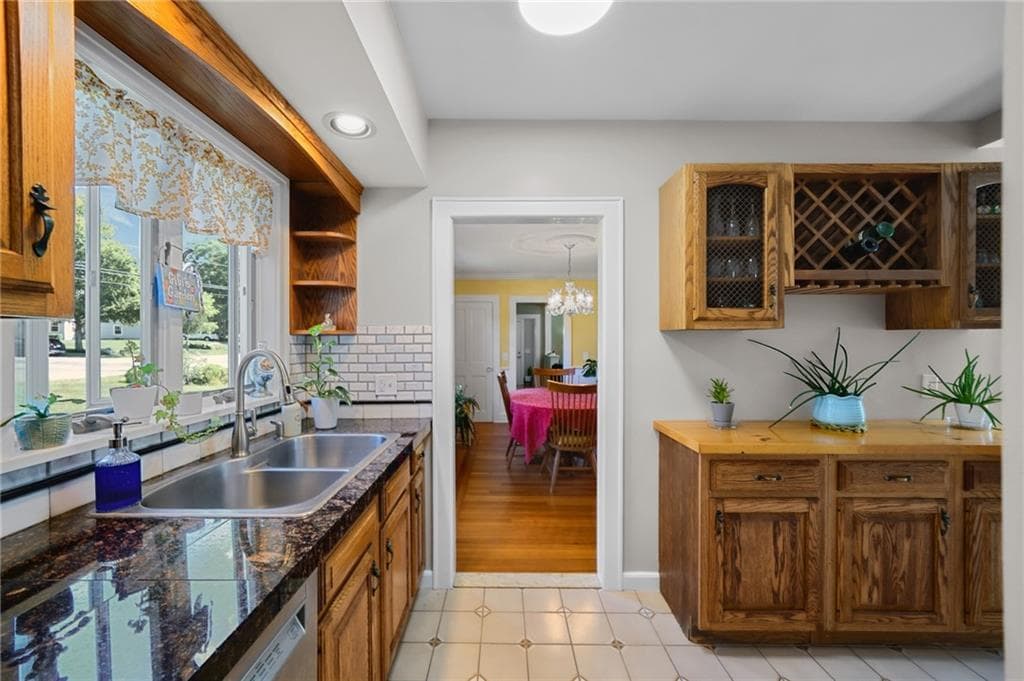 Multi Family at 6 Colonial Drive, Westerly, photo 14 of 49