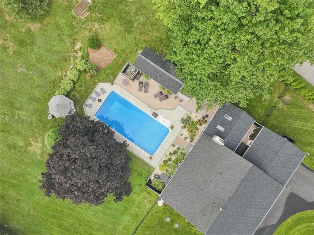 Single Family Residence at 1142 Frenchtown Road, East Greenwich, photo 7 of 50