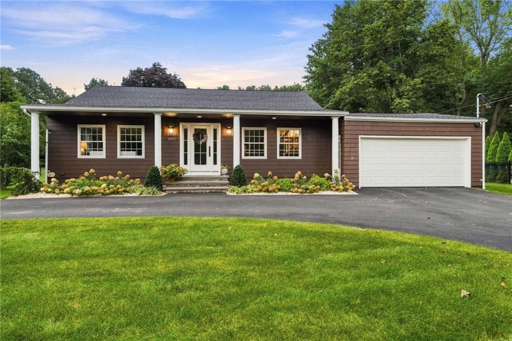 Single Family Residence at 1142 Frenchtown Road, East Greenwich, photo 3 of 50