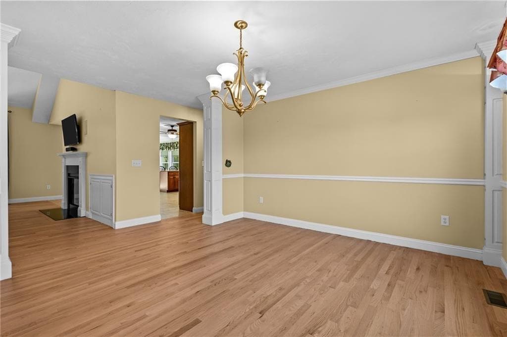 Single Family Residence at 125 West Road, Cumberland, photo 17 of 39