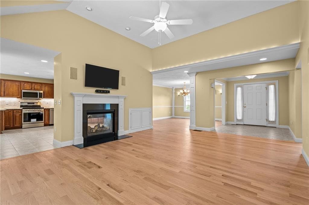 Single Family Residence at 125 West Road, Cumberland, photo 9 of 39