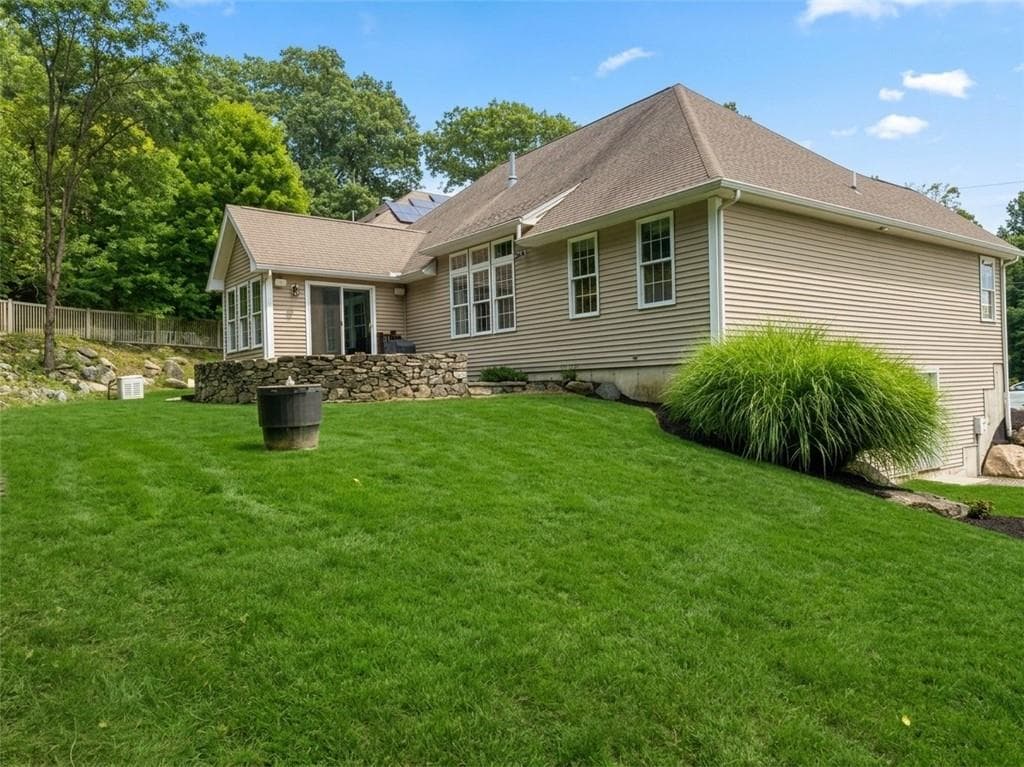 Single Family Residence at 125 West Road, Cumberland, photo 38 of 39