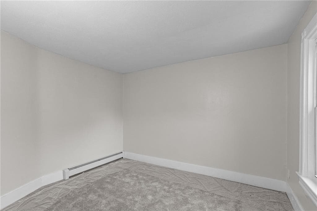 Condominium at 584 Weeden Street, Pawtucket, photo 15 of 25